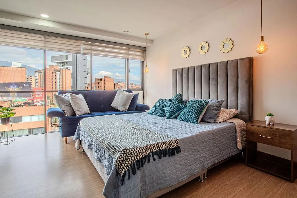 Remotecasa - Vibrant Cityscape Studio In Laureles contacts