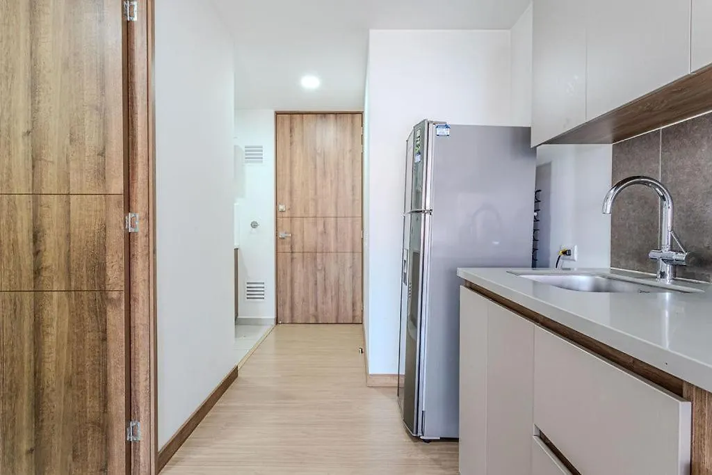 Remotecasa - Vibrant Cityscape Studio In Laureles Medellin 0*,  Colombia